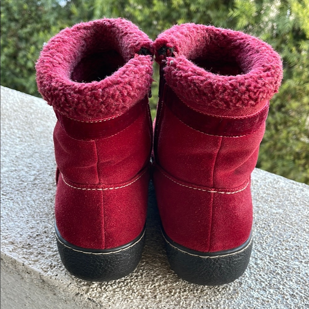 Warm Fleece Linda Red Suede Ankle Boots - Picture 3 of 5